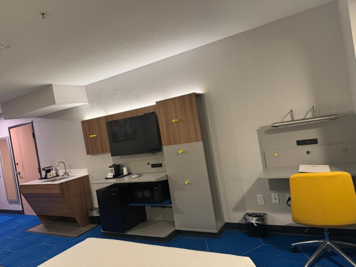 Microtel Inn And Suites Independence Eksteriør bilde