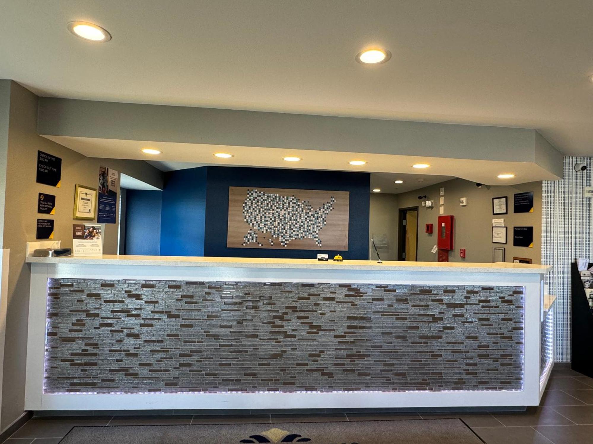 Microtel Inn And Suites Independence Eksteriør bilde