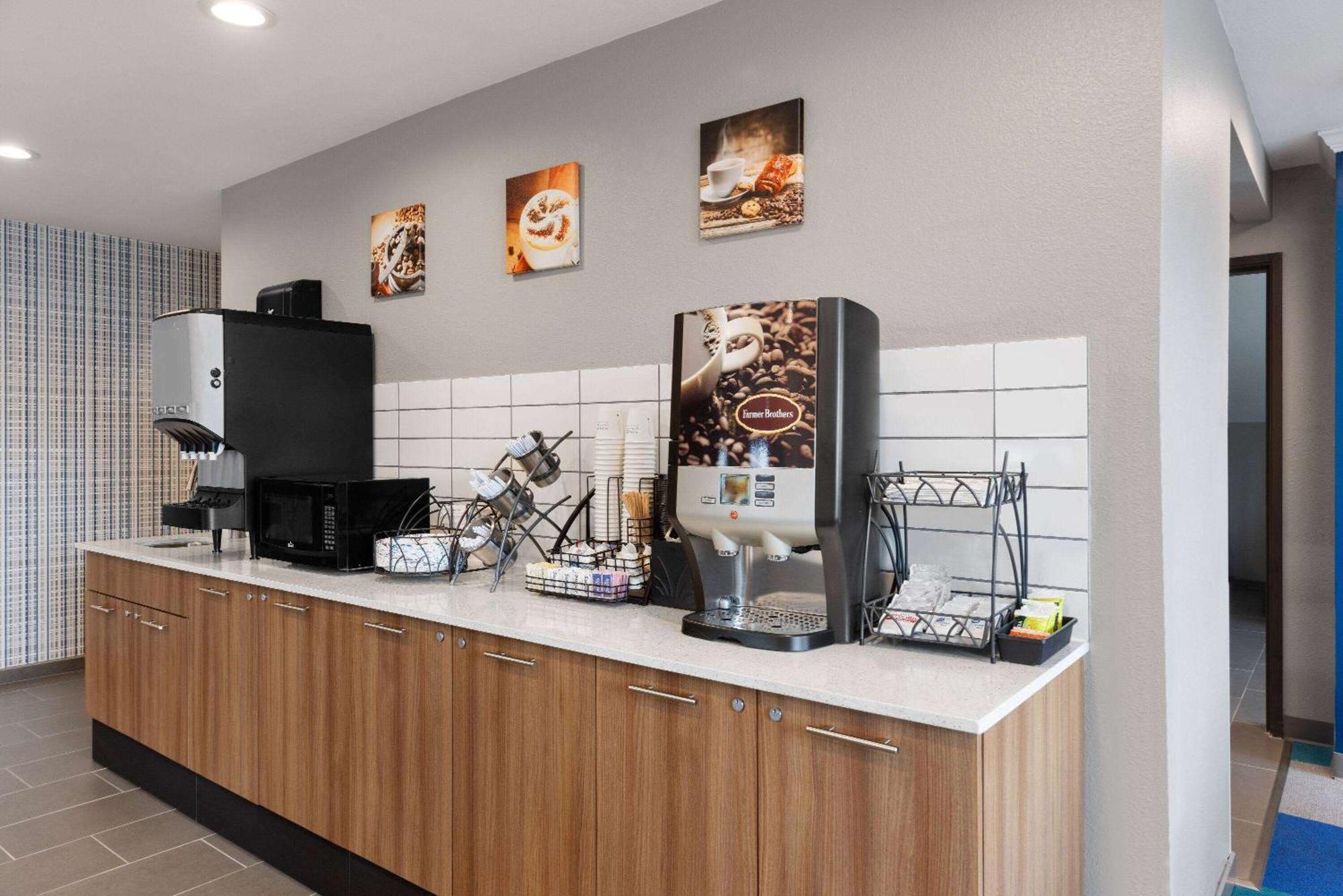 Microtel Inn And Suites Independence Eksteriør bilde
