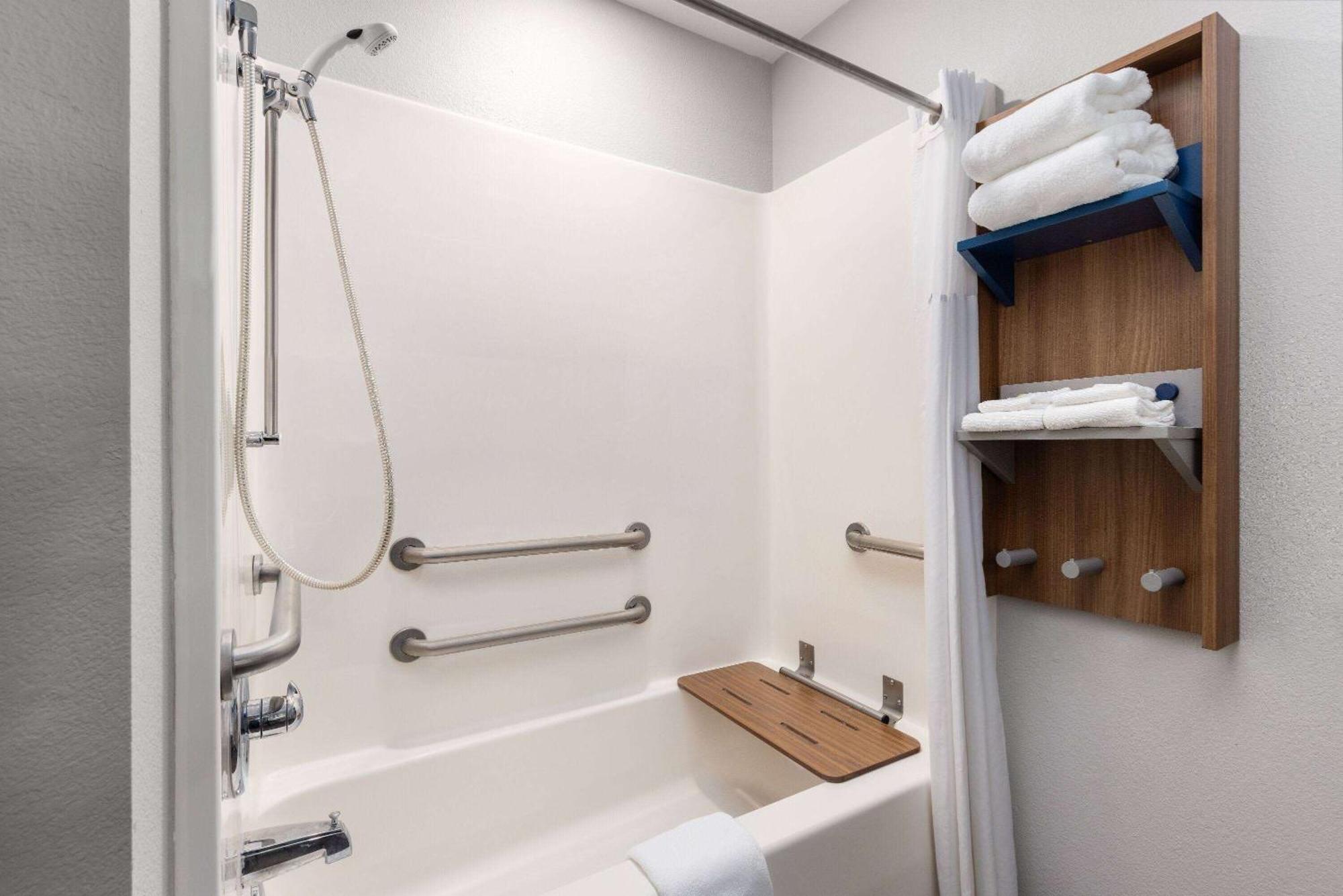 Microtel Inn And Suites Independence Eksteriør bilde